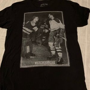 Violent Gentleman T-Shirt Medium Vintage @stellaandlarrys